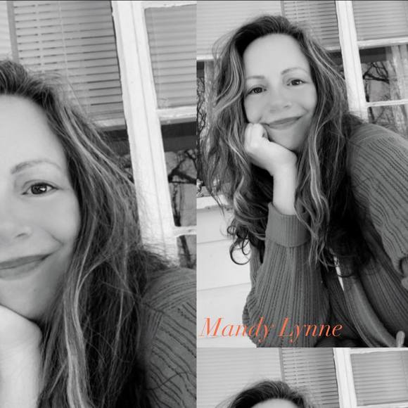 Meet the Posher Other - Meet your Posher, Mandy